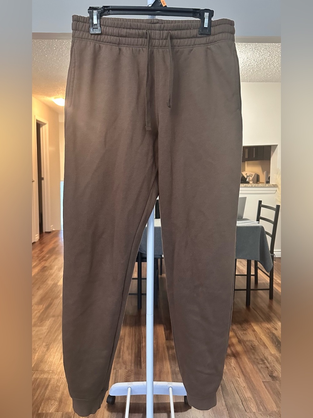 H&M Men's Brown Drawstring Joggers